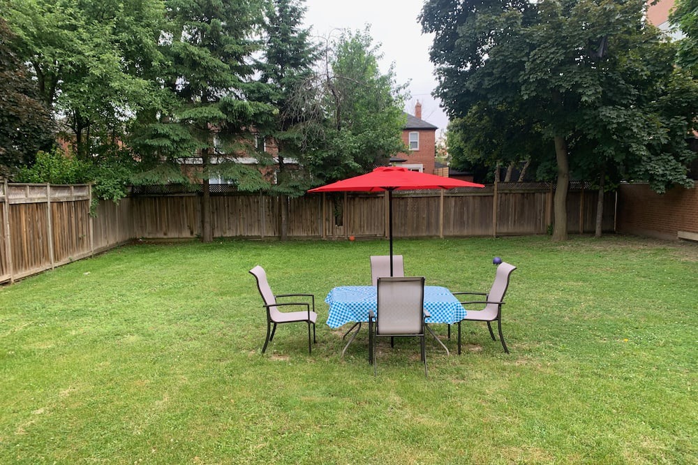 Photo of Outdoor in Armour Heights