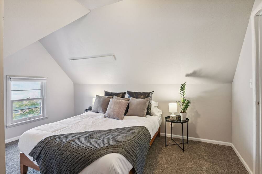 Photo of Bedroom in West Seventh
