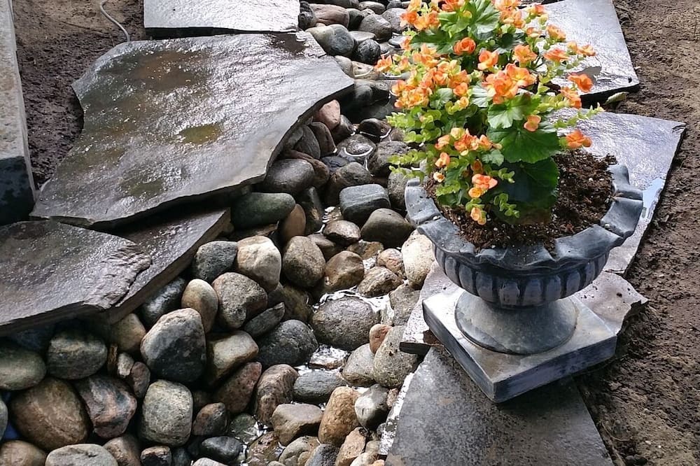 Photo of Outdoor in Clarkson-Lorne Park