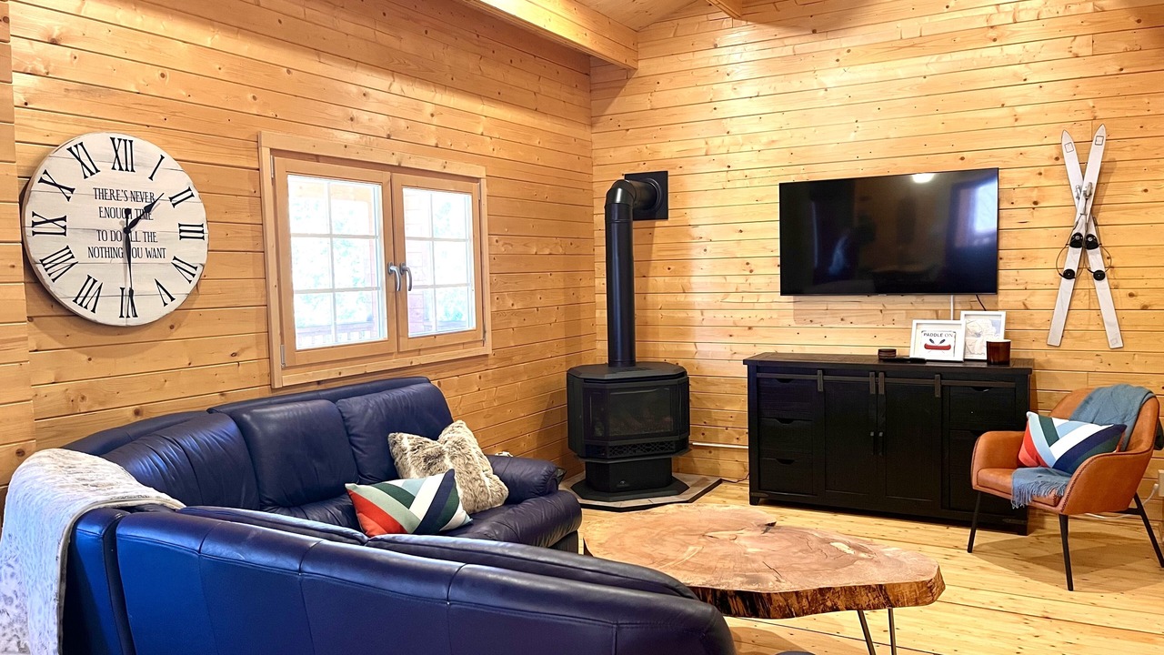 Photo of Livingroom in Huntsville