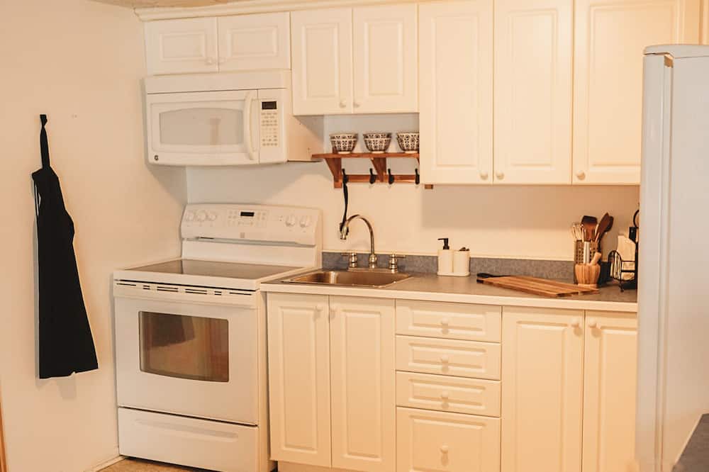 Photo of Kitchen in Whitewater Region