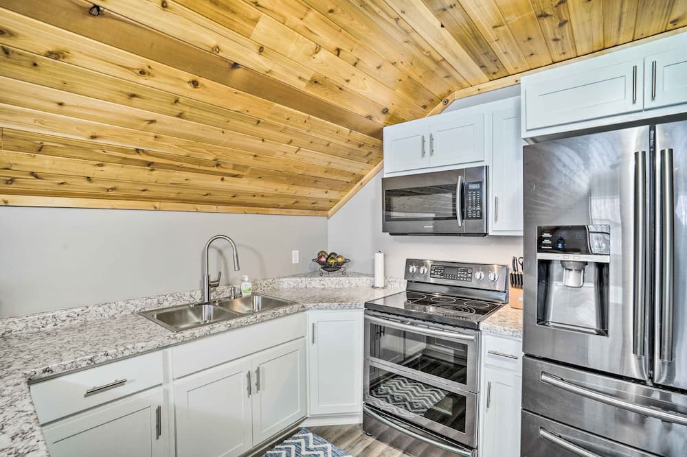 Photo of Kitchen in Lindstrom