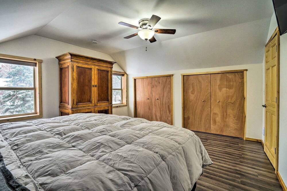 Photo of Bedroom in Lindstrom