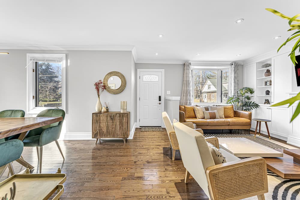 Photo of Kitchen in Clarkson-Lorne Park