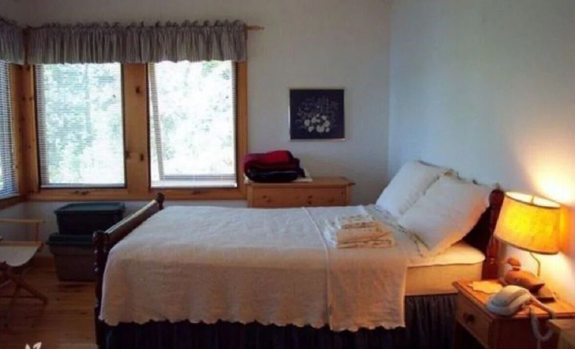 Photo of Bedroom in Leeds and the Thousand Islands