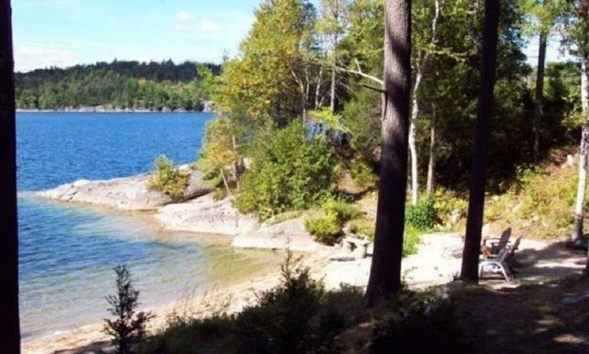 Photo of Others in Leeds and the Thousand Islands