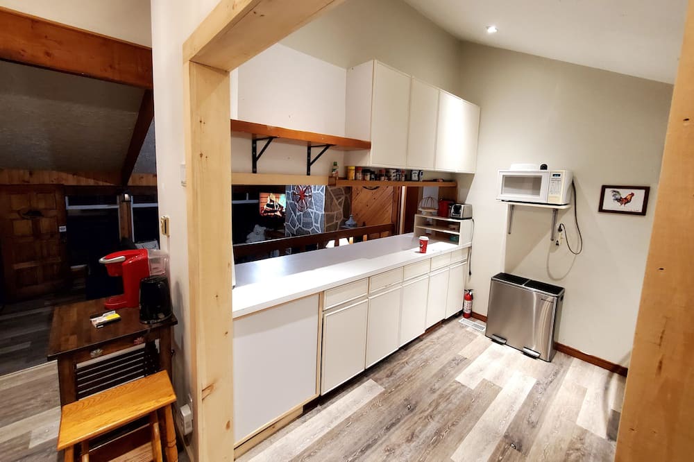 Photo of Kitchen in Crowes Landing