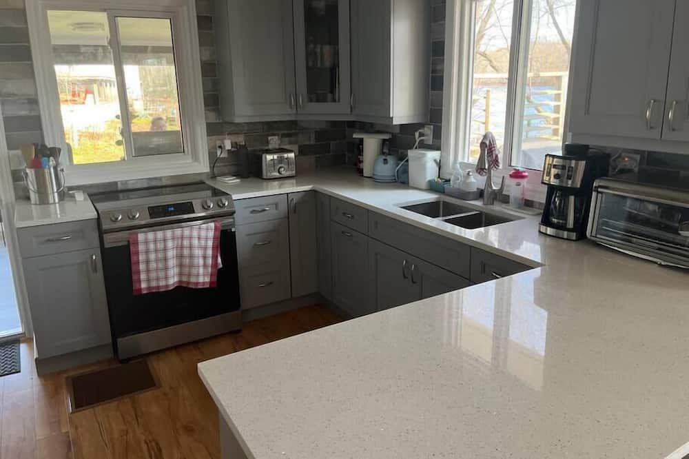 Photo of Kitchen in Cannifton
