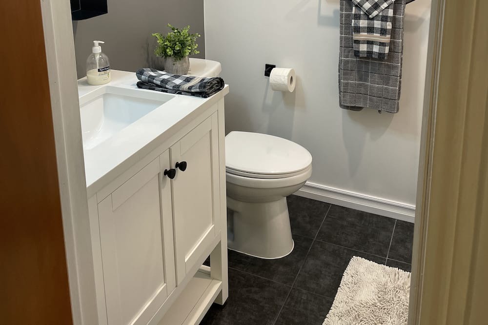 Photo of Bathroom in Hanover