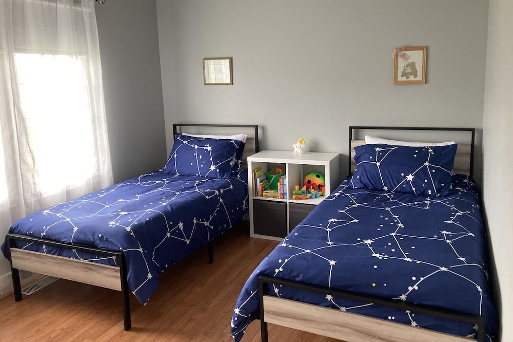 Photo of Bedroom in North Glengarry