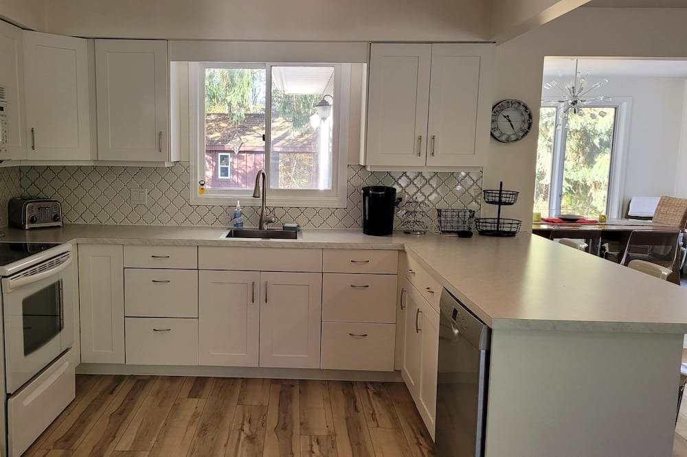 Photo of Kitchen in Bayfield