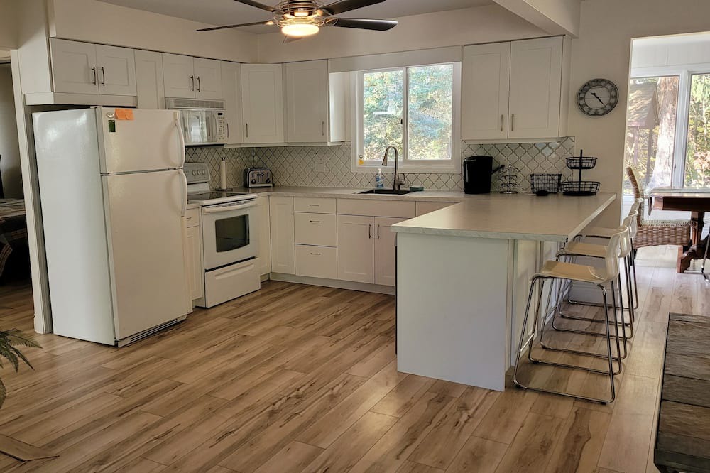 Photo of Kitchen in Bayfield