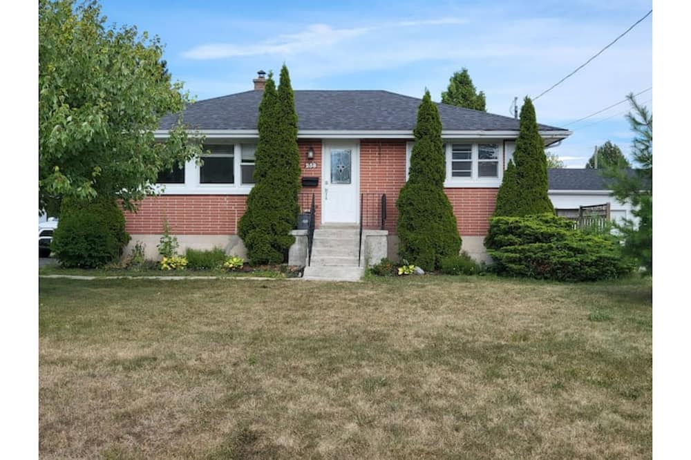 Photo of Outdoor in Amherstview