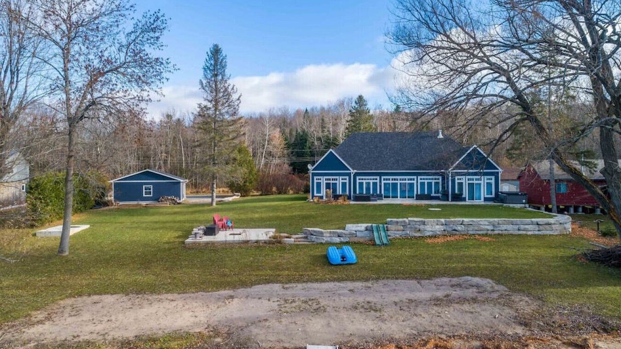 Photo of Outdoor in Coe Hill