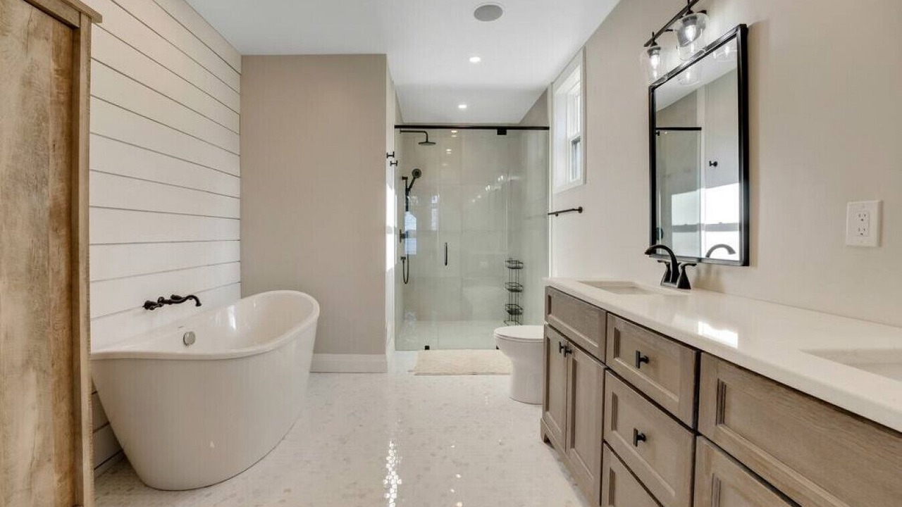 Photo of Bathroom in Coe Hill