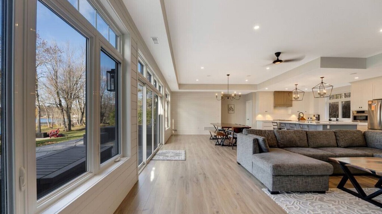 Photo of Livingroom in Coe Hill