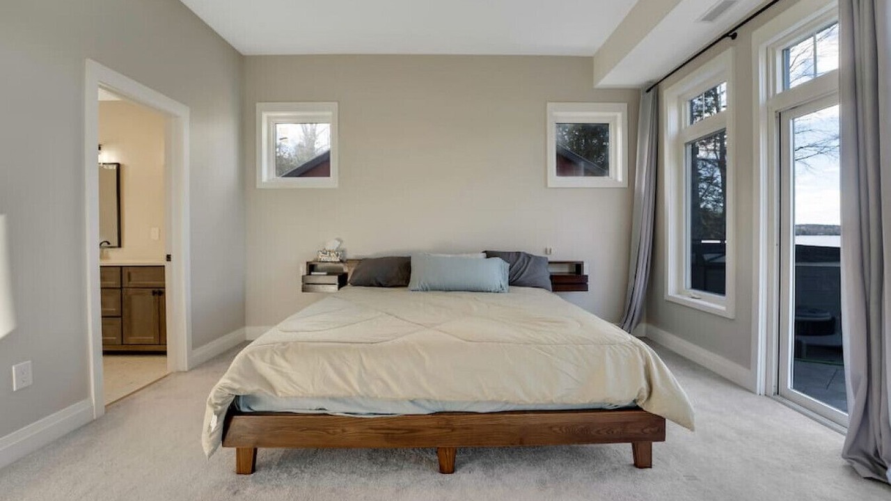 Photo of Bedroom in Coe Hill