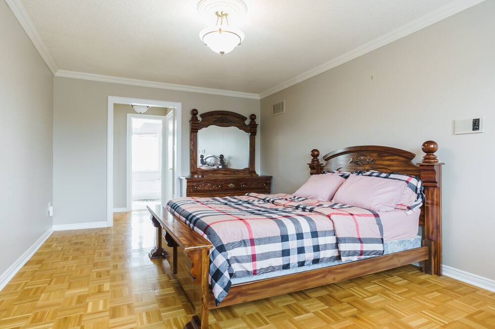 Photo of Bedroom in East Credit