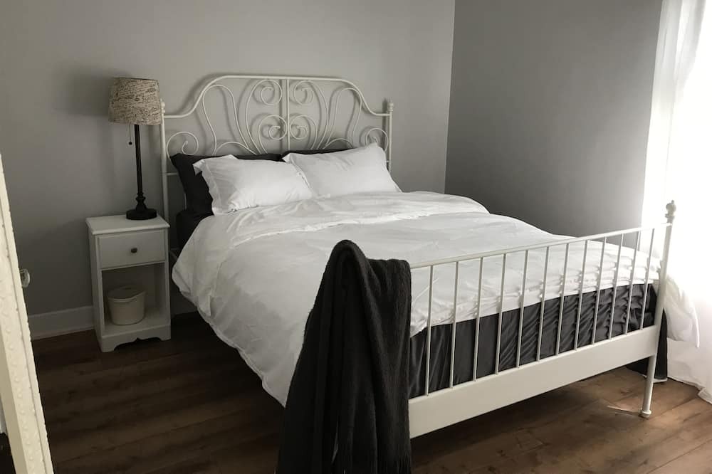 Photo of Bedroom in Jordan