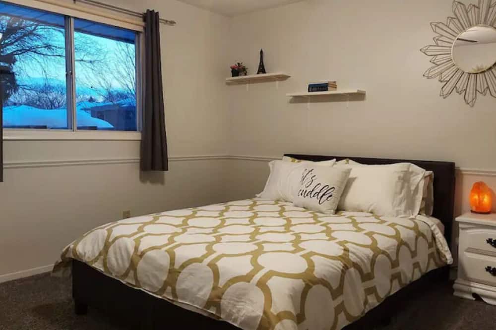 Photo of Bedroom in Brantford