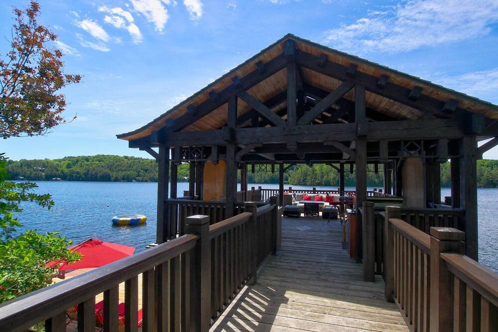 Photo of Others in Rosseau
