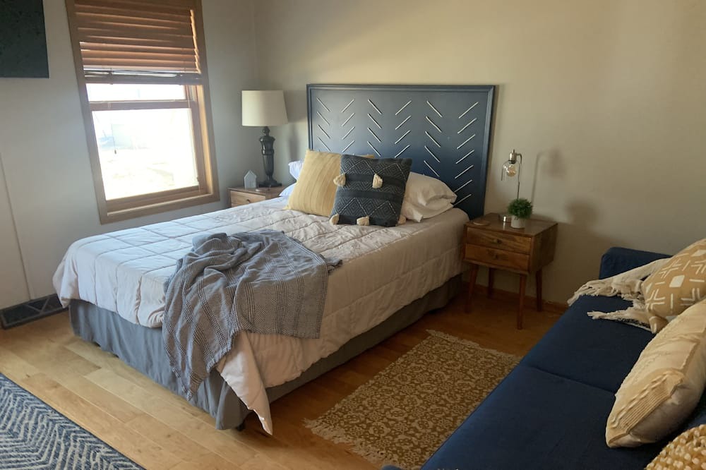 Photo of Bedroom in Elysian