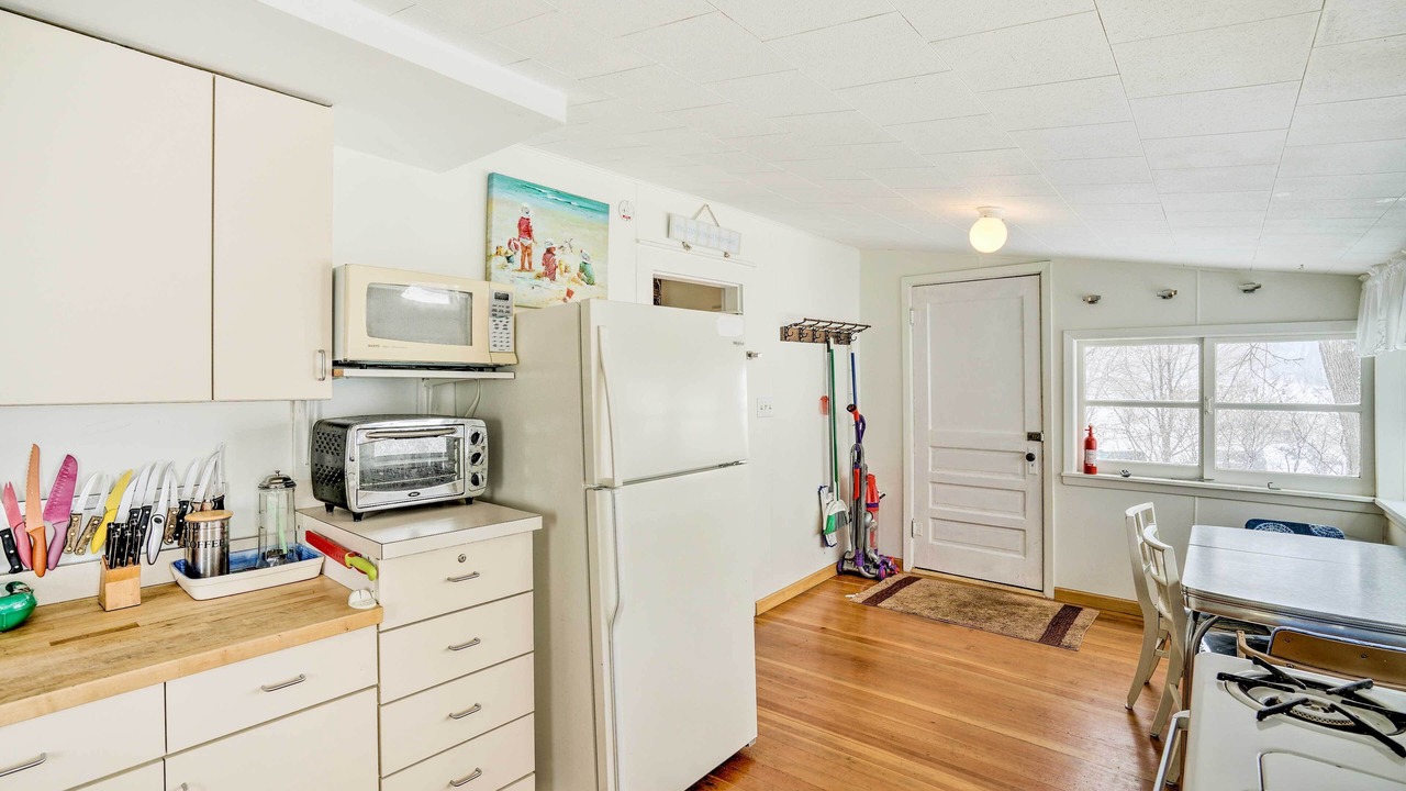 Photo of Kitchen in South Haven