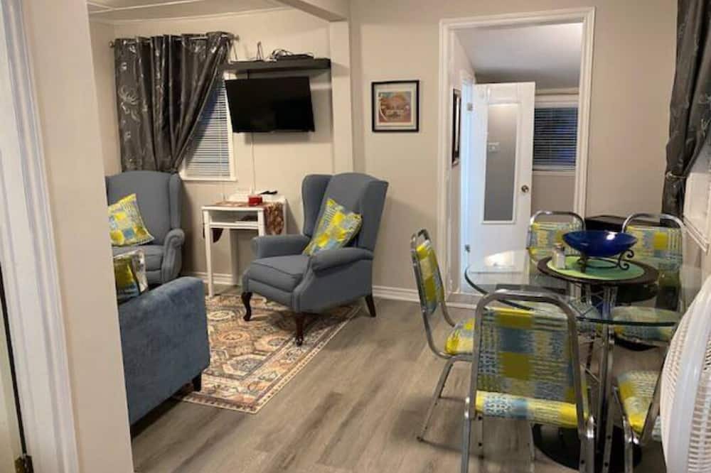 Photo of Livingroom in Hastings