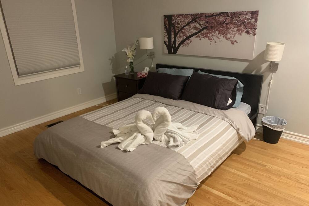 Photo of Bedroom in Rosemount