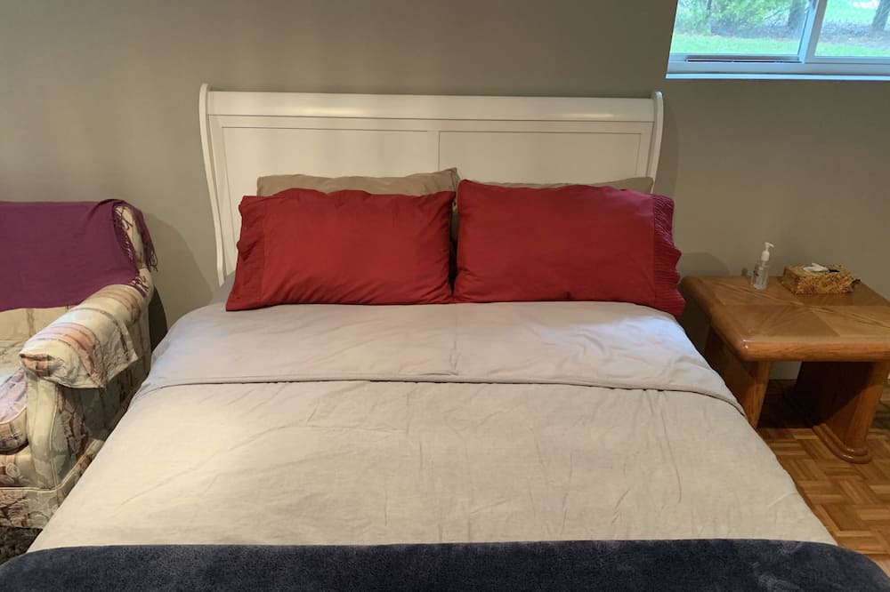 Photo of Bedroom in Rosemount
