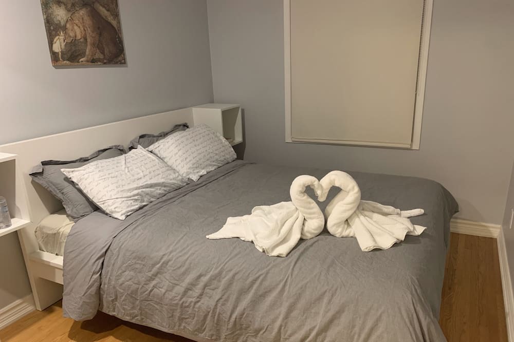 Photo of Bedroom in Rosemount