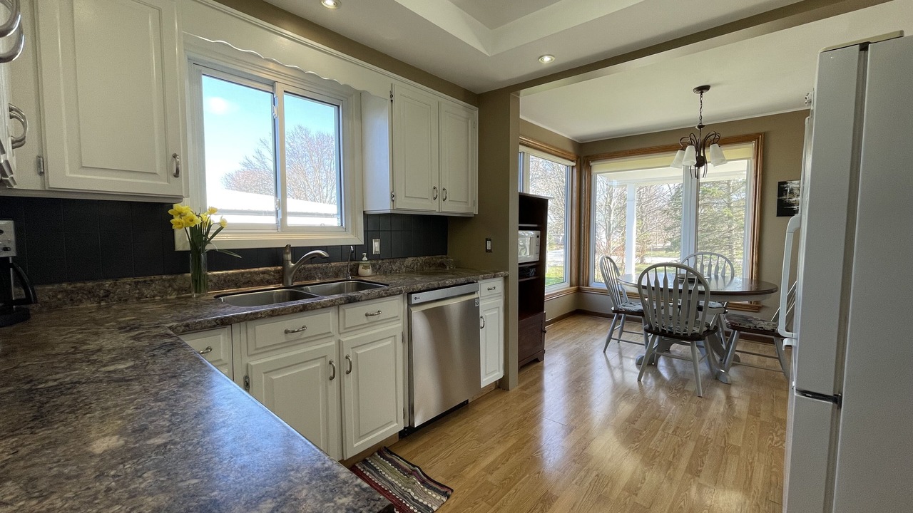 Photo of Kitchen in Port Colborne