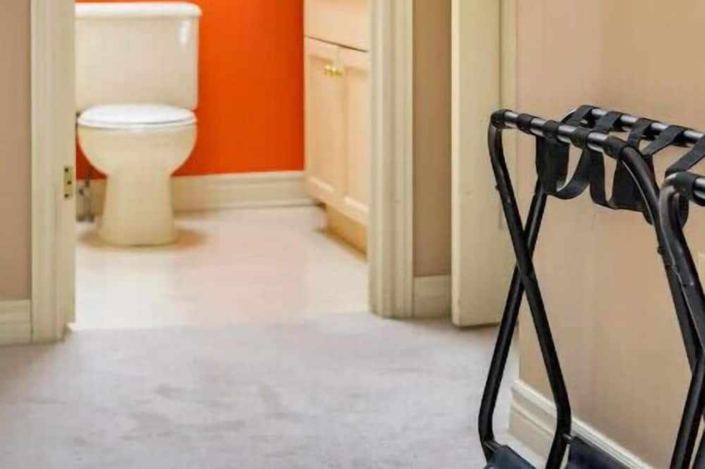 Photo of Bathroom in Pelham