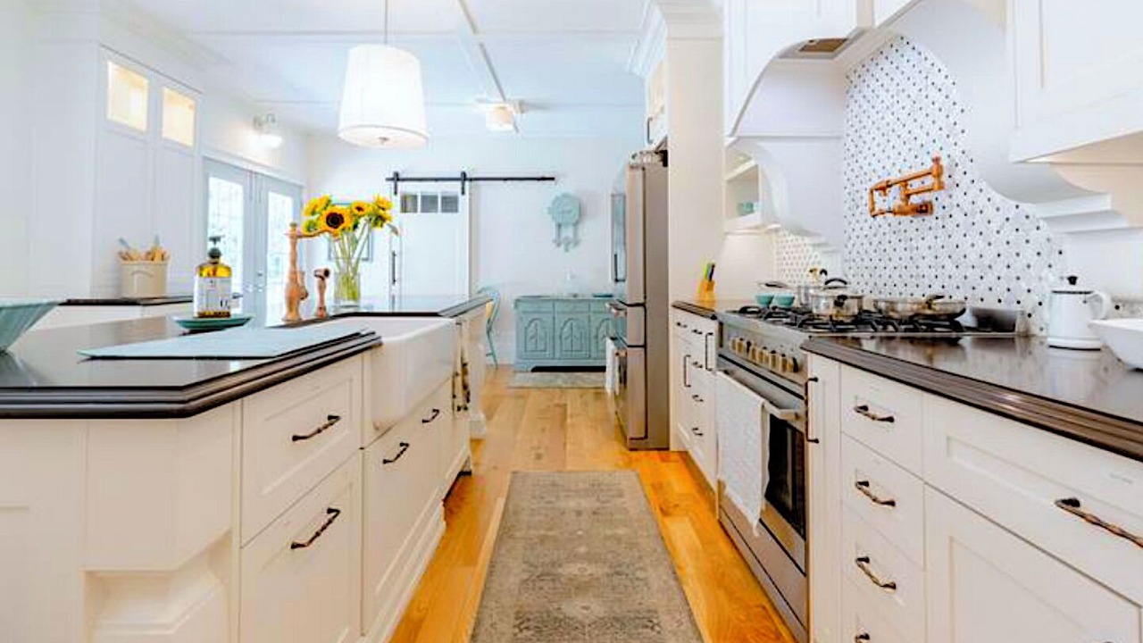Photo of Kitchen in Midland