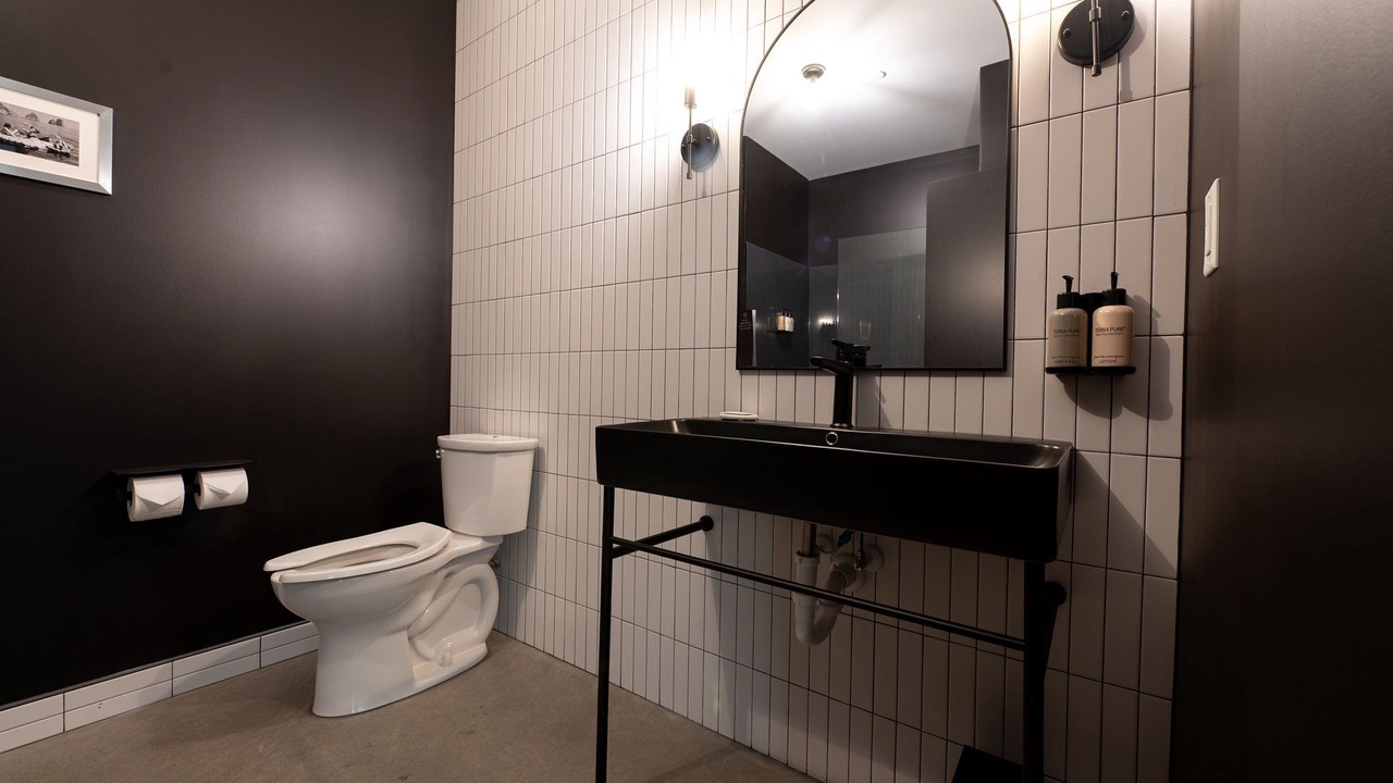 Photo of Bathroom in City Center