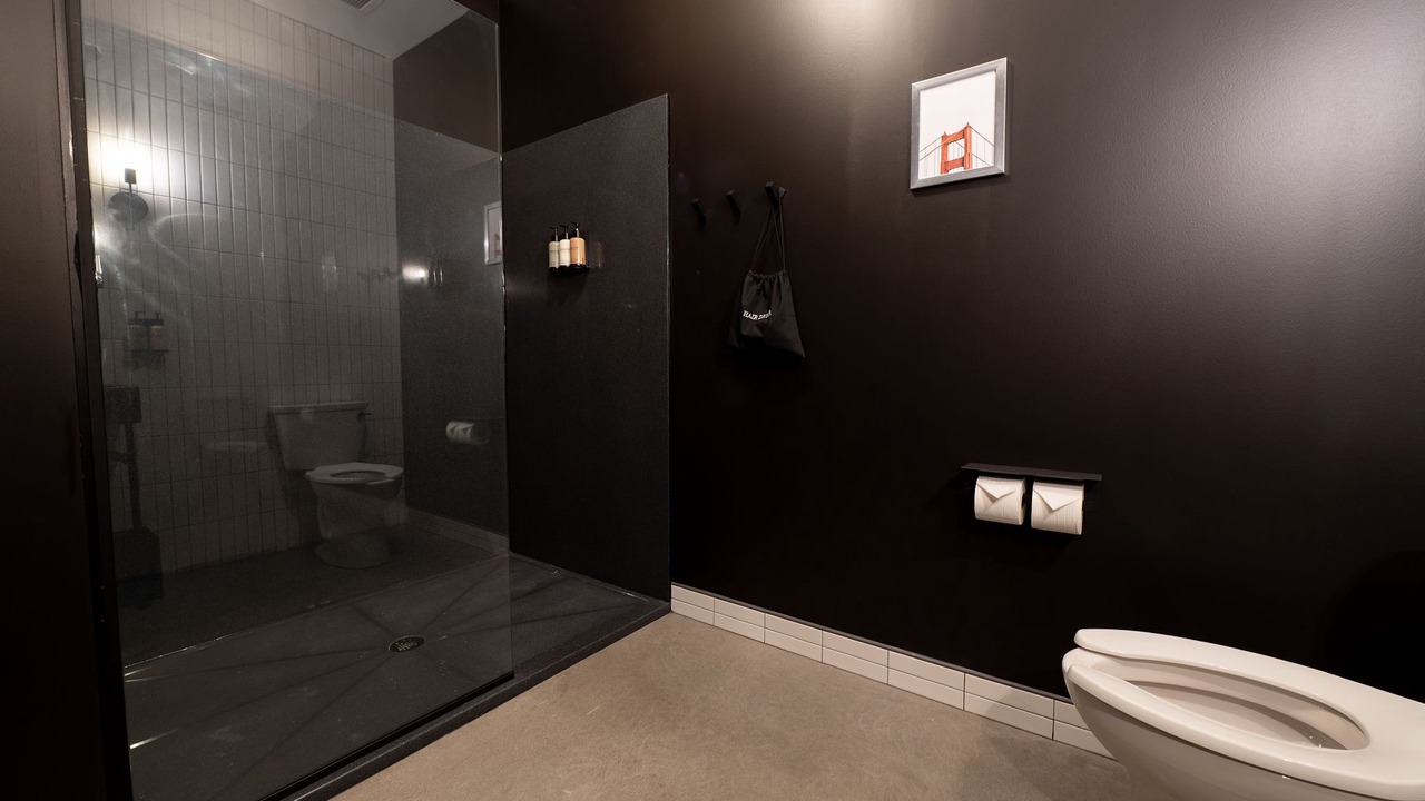 Photo of Bathroom in City Center
