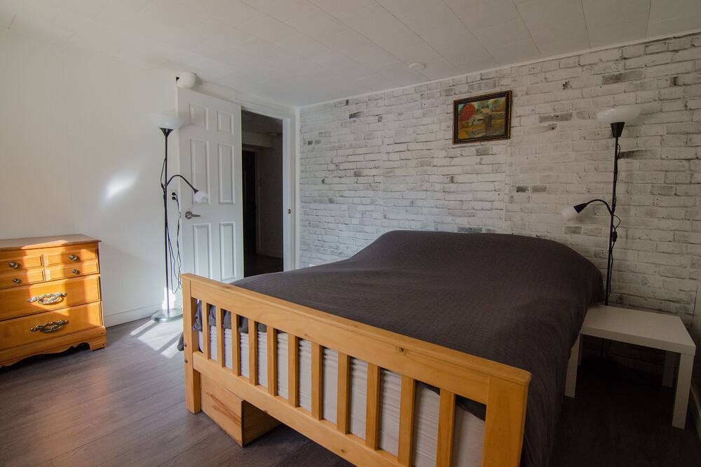 Photo of Bedroom in St. Charles