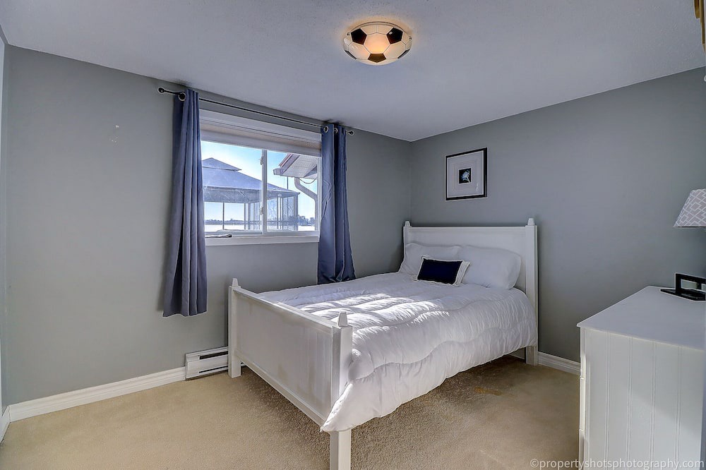 Photo of Bedroom in Valentia