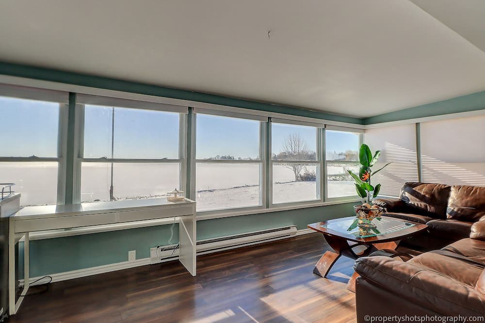 Photo of Livingroom in Valentia