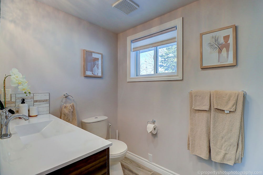 Photo of Bathroom in Valentia