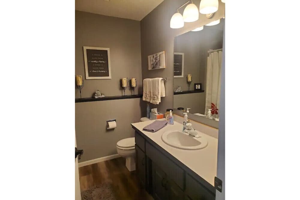 Photo of Bathroom in Richwood