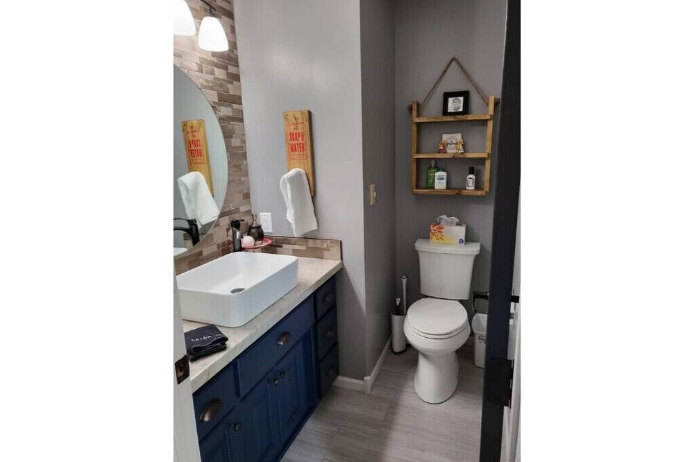 Photo of Bathroom in Richwood