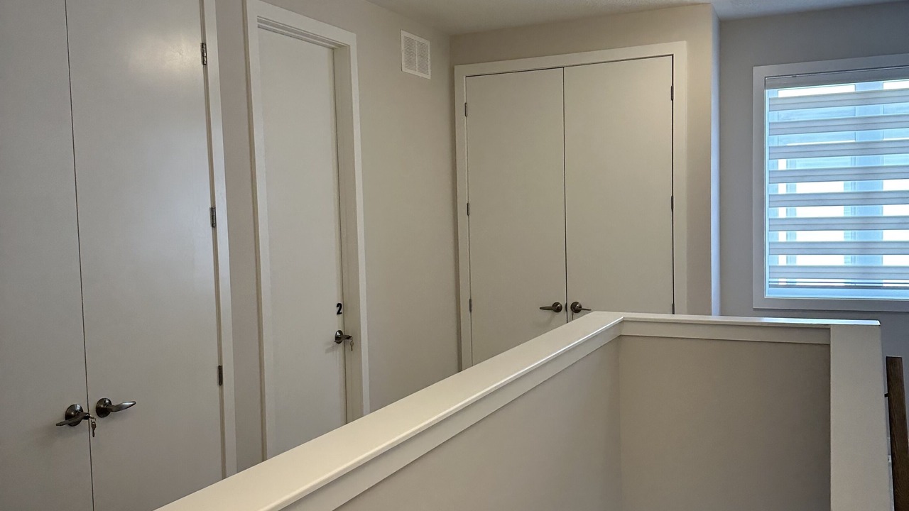 Photo of Livingroom in Ottawa Division