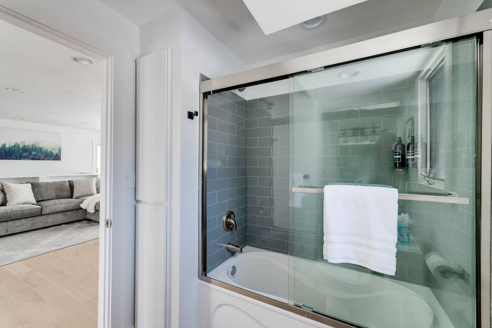 Photo of Bathroom in Zimmerman