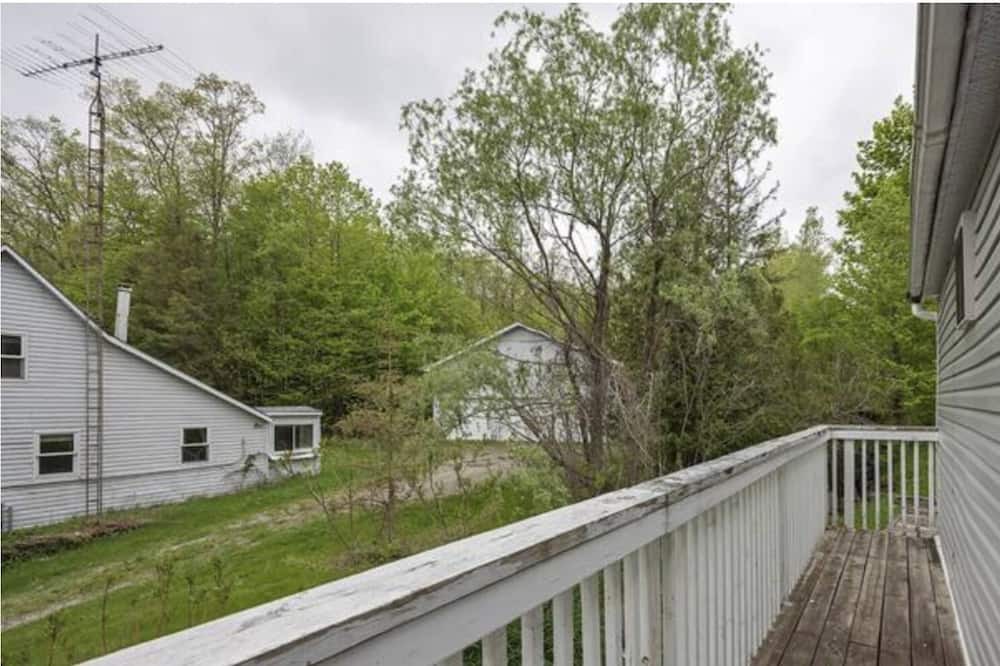 Photo of Outdoor in Central Frontenac