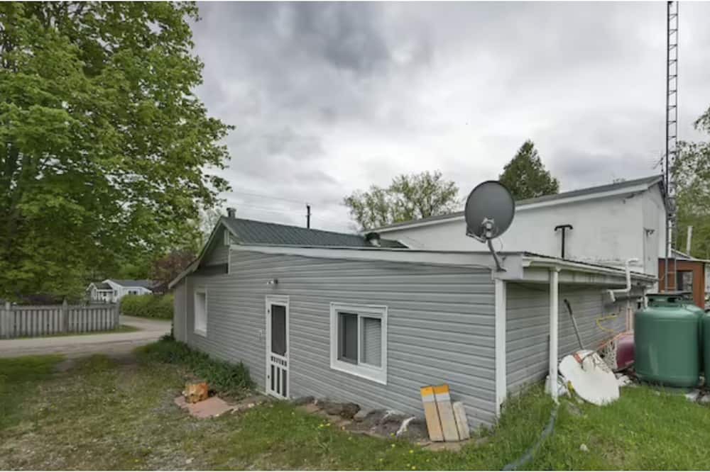 Photo of Outdoor in Central Frontenac