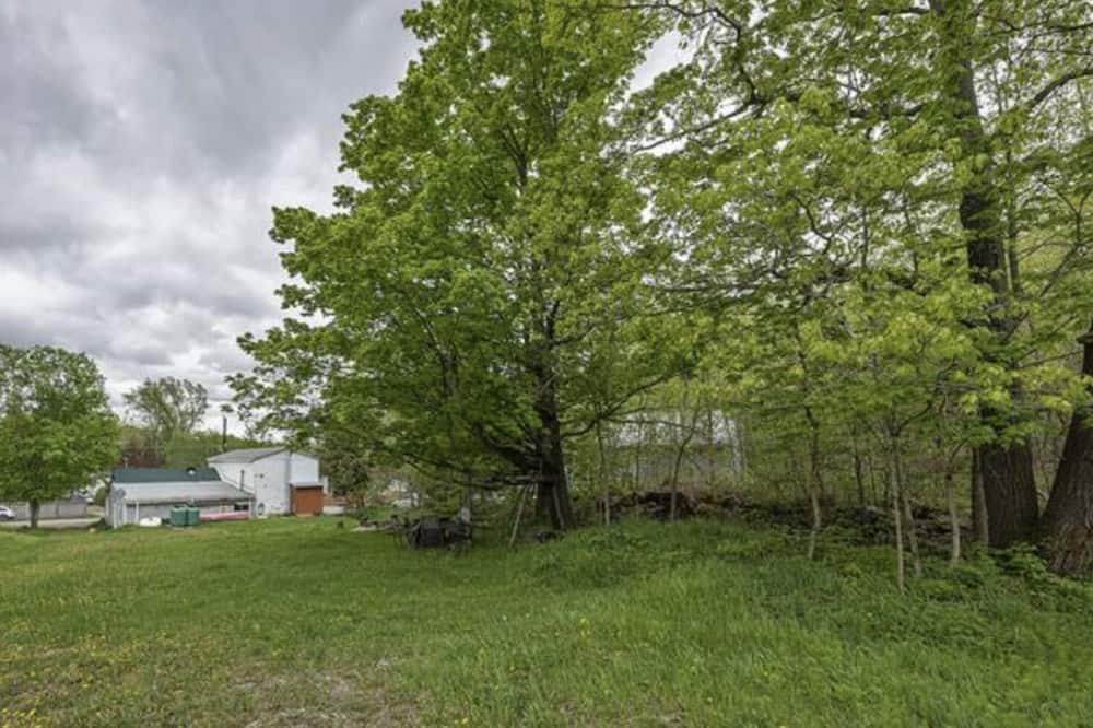 Photo of Outdoor in Central Frontenac