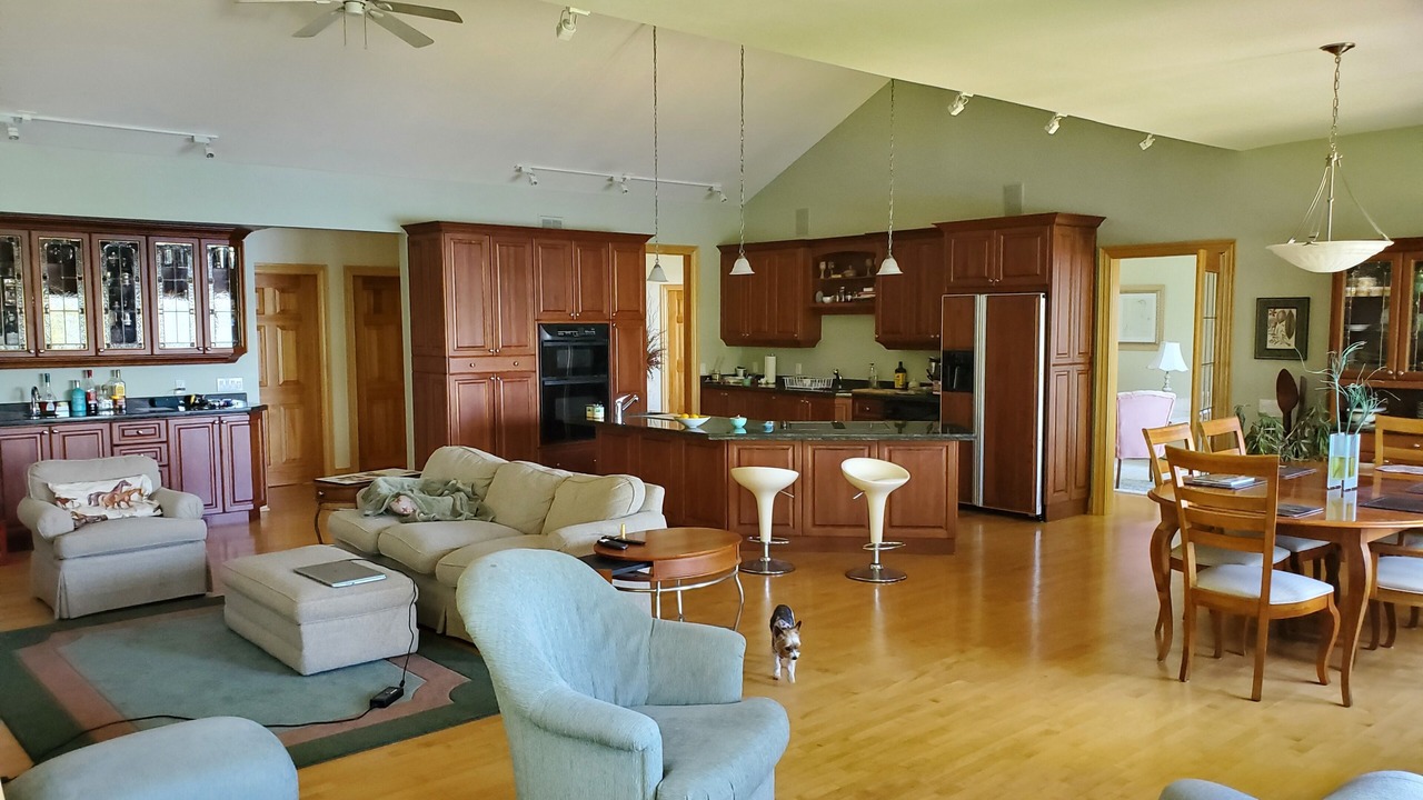 Photo of Livingroom in Arnprior