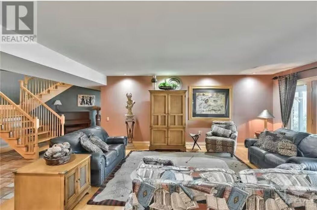 Photo of Livingroom in Arnprior
