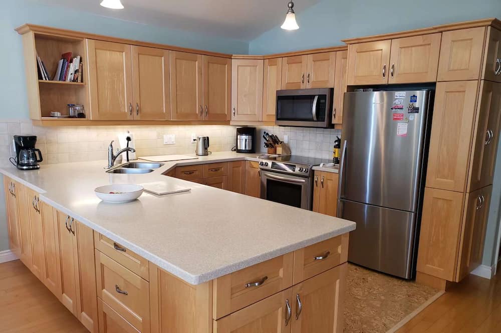 Photo of Kitchen in Otonabee-South Monaghan